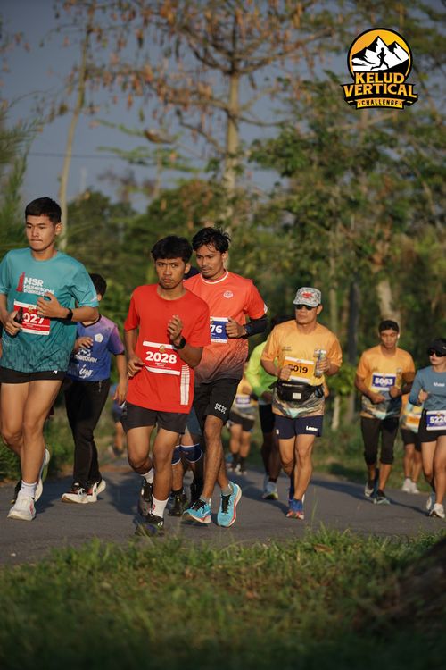 Race photo from Kelud Vertical Challenge 2024