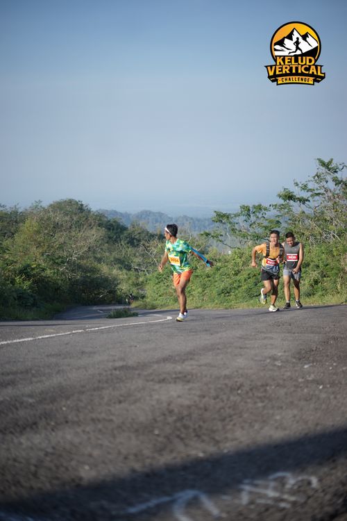 Race photo from Kelud Vertical Challenge 2024