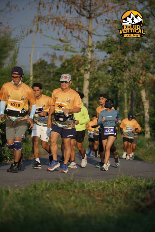 Race photo from Kelud Vertical Challenge 2024