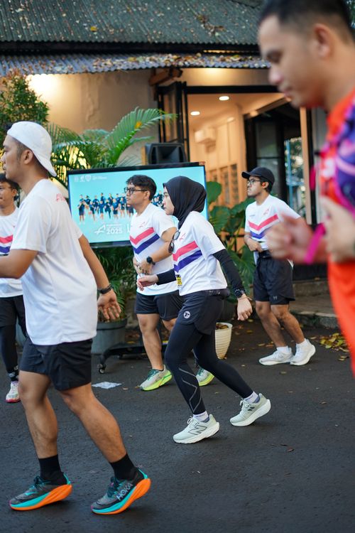 Race photo from MAKASSAR HALF MARATHON 2025 VIBES