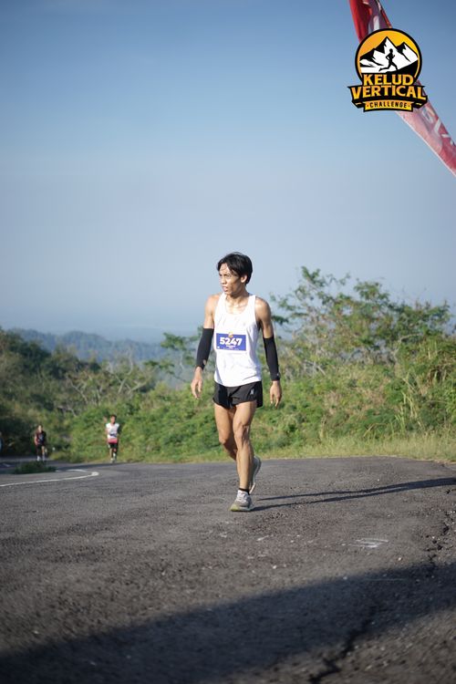 Race photo from Kelud Vertical Challenge 2024