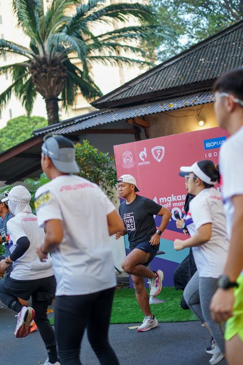 Race photo from MAKASSAR HALF MARATHON 2025 VIBES