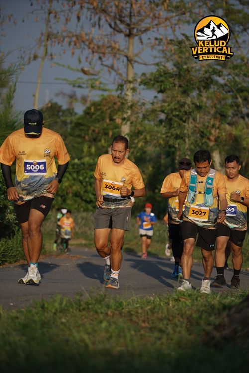 Race photo from Kelud Vertical Challenge 2024