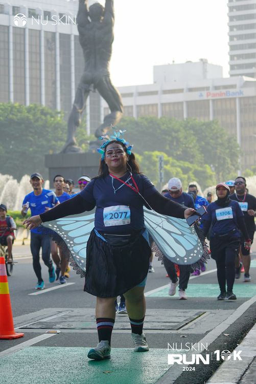 Race photo from Nu Skin Run 10K