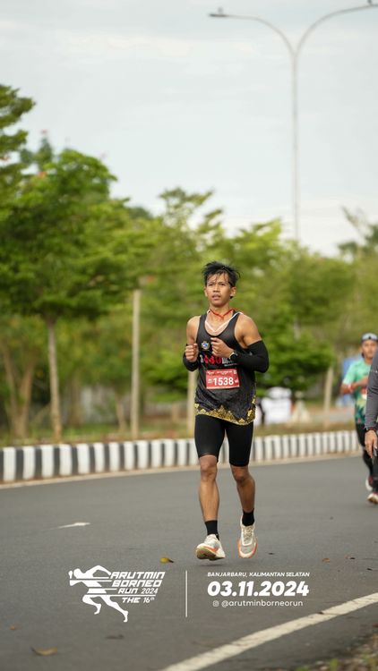 Race photo from Arutmin Borneo Run 2024