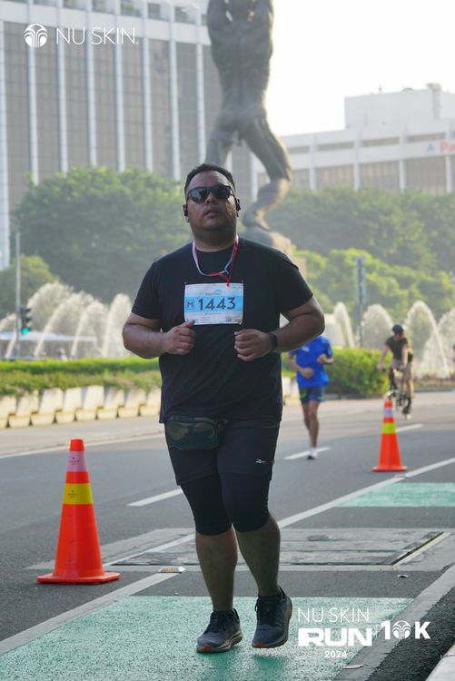 Race photo from Nu Skin Run 10K