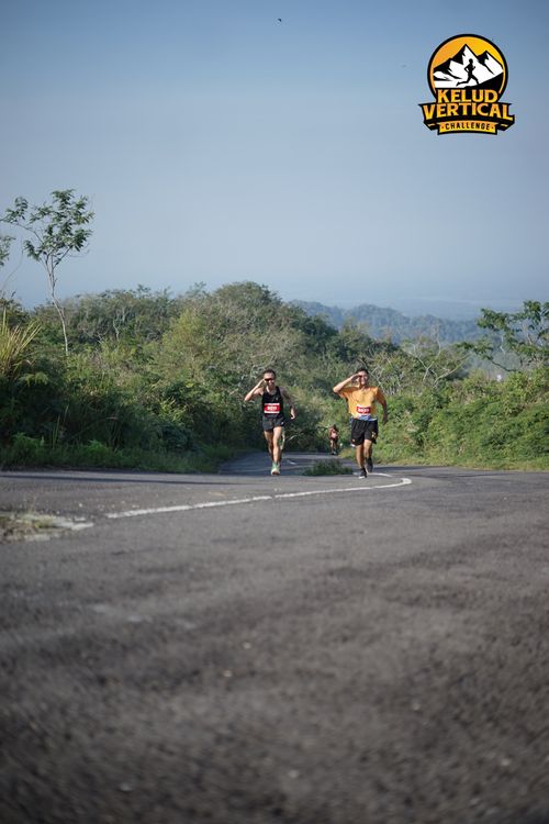 Race photo from Kelud Vertical Challenge 2024