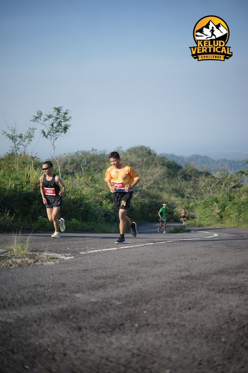 Race photo from Kelud Vertical Challenge 2024