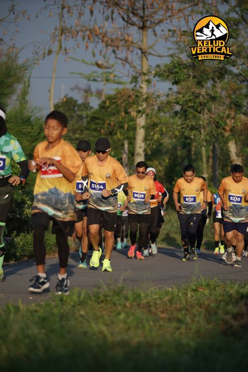 Race photo from Kelud Vertical Challenge 2024