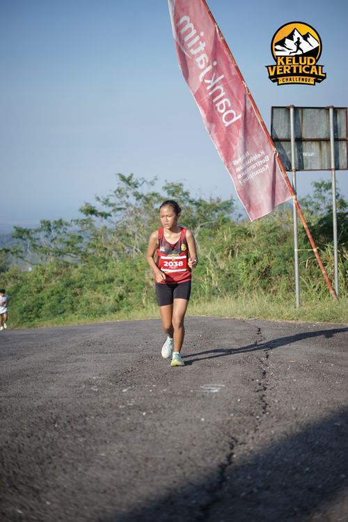 Race photo from Kelud Vertical Challenge 2024