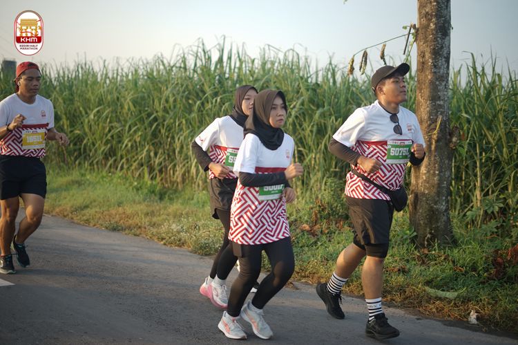 Race photo from Kediri Half Marathon 2024
