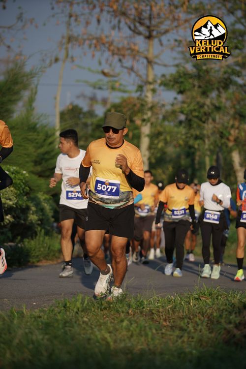 Race photo from Kelud Vertical Challenge 2024