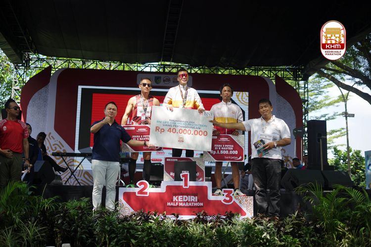 Race photo from Kediri Half Marathon 2025