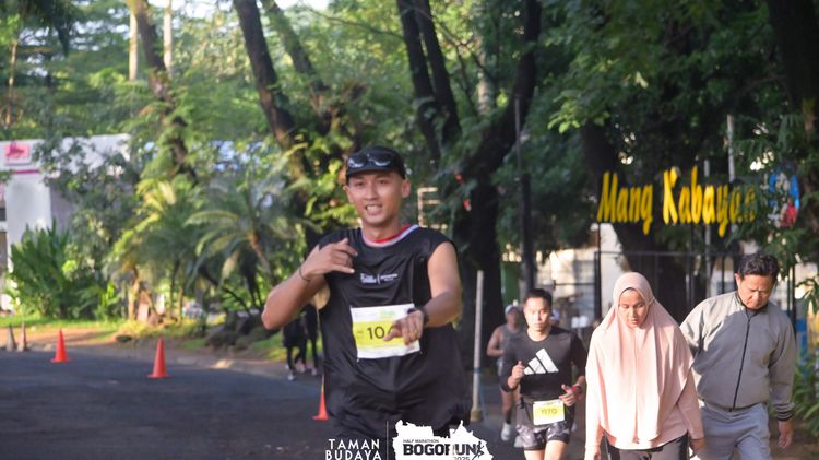 Race photo from Taman Budaya x BOGORUN 2025
