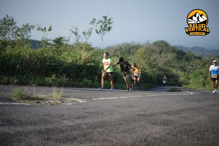 Race photo from Kelud Vertical Challenge 2024