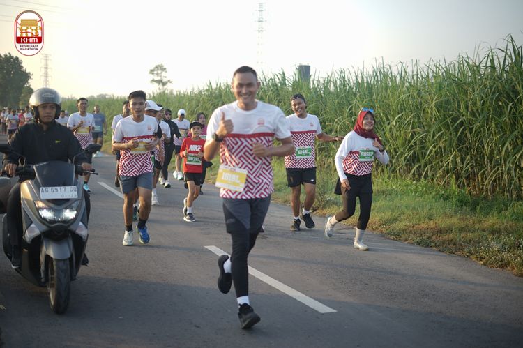 Race photo from Kediri Half Marathon 2024