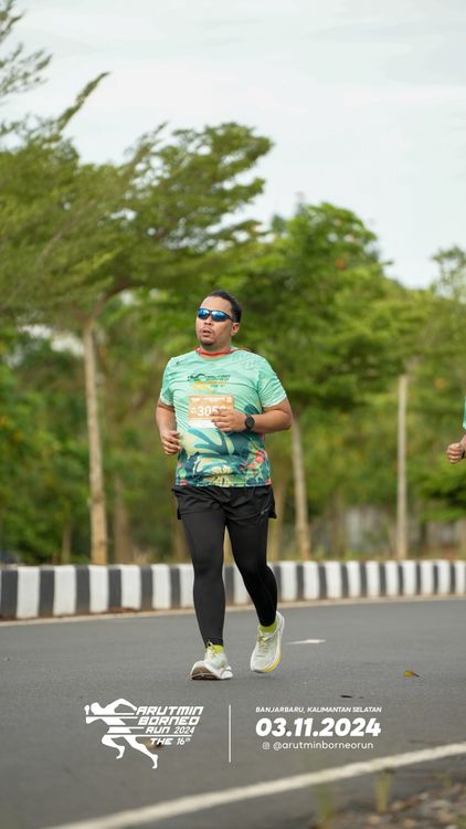 Race photo from Arutmin Borneo Run 2024