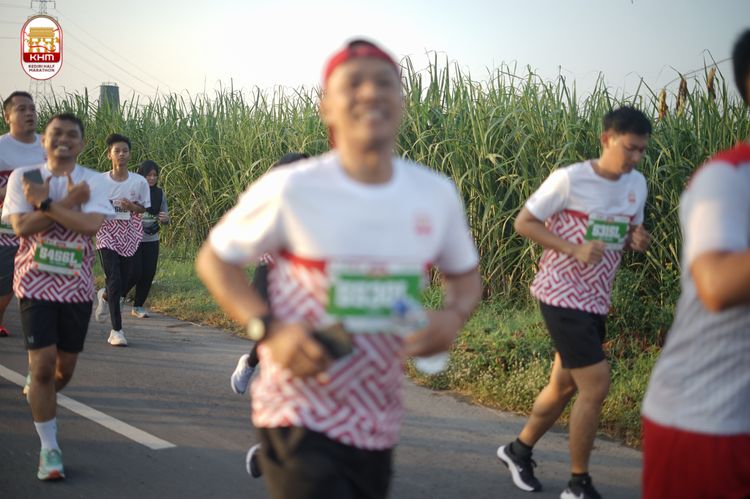 Race photo from Kediri Half Marathon 2024
