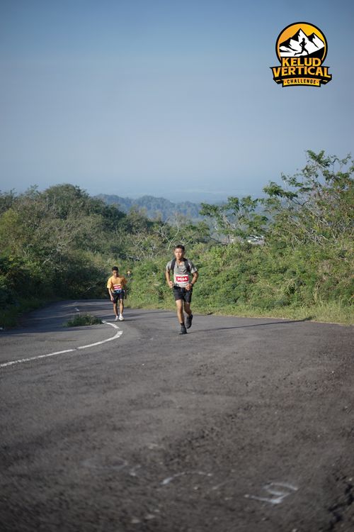 Race photo from Kelud Vertical Challenge 2024