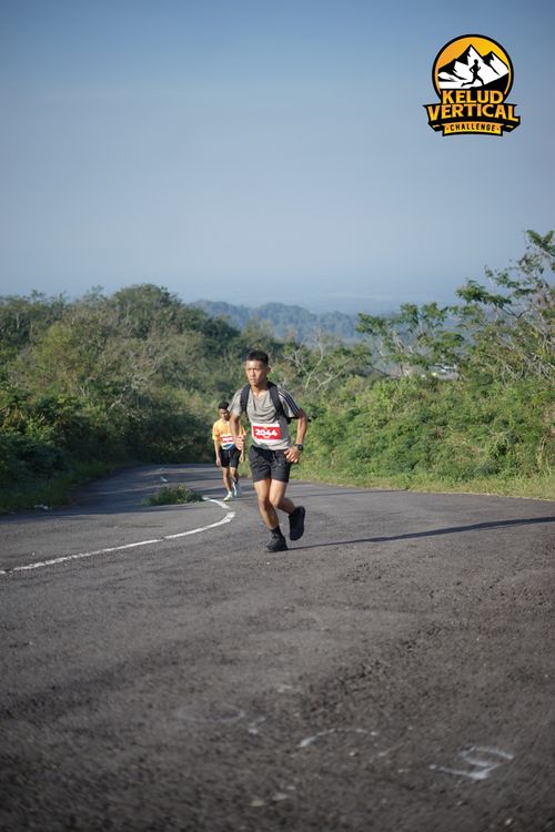 Race photo from Kelud Vertical Challenge 2024