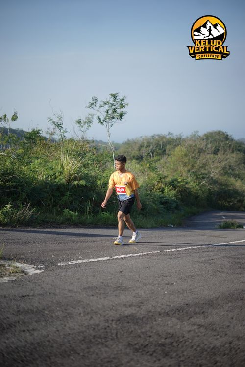 Race photo from Kelud Vertical Challenge 2024
