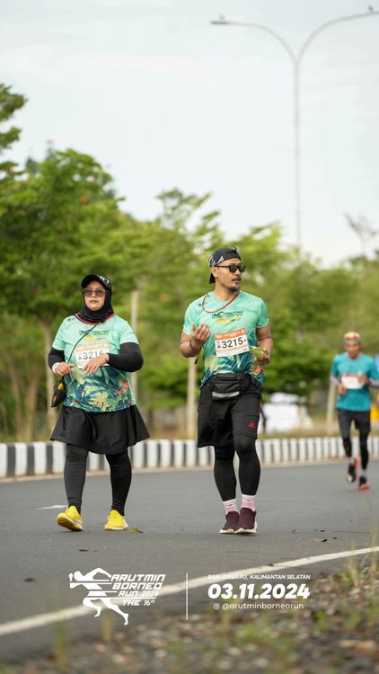 Race photo from Arutmin Borneo Run 2024