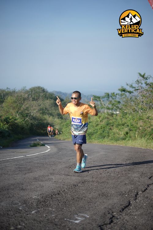 Race photo from Kelud Vertical Challenge 2024