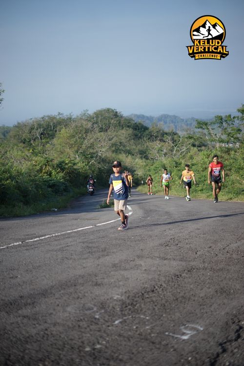 Race photo from Kelud Vertical Challenge 2024