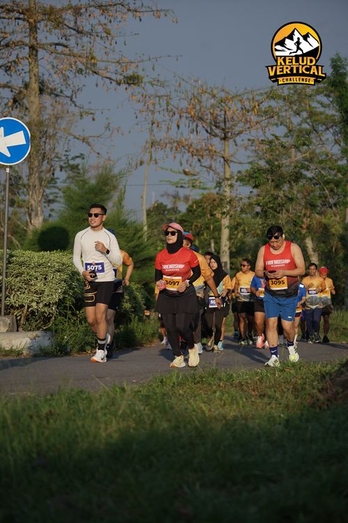 Race photo from Kelud Vertical Challenge 2024