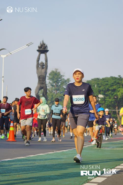 Race photo from Nu Skin Run 10K