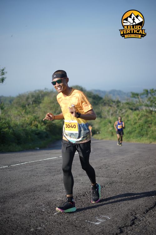 Race photo from Kelud Vertical Challenge 2024