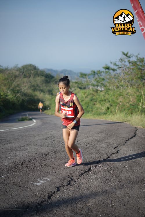Race photo from Kelud Vertical Challenge 2024