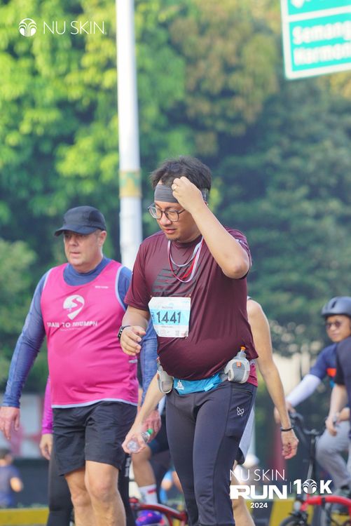 Race photo from Nu Skin Run 10K