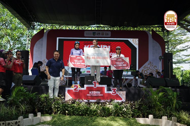 Race photo from Kediri Half Marathon 2025