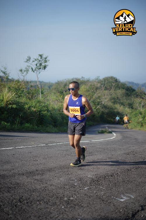 Race photo from Kelud Vertical Challenge 2024