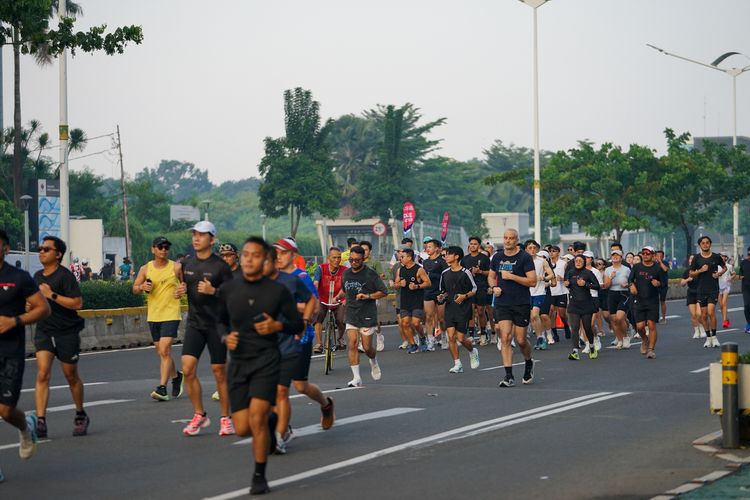 Race photo from MAKASSAR HALF MARATHON 2025 VIBES