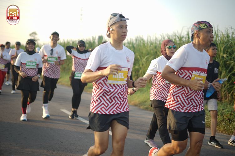 Race photo from Kediri Half Marathon 2024