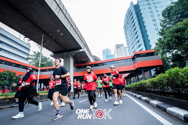 Race photo from ONE RUN 10K 2025