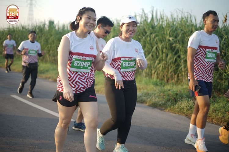 Race photo from Kediri Half Marathon 2024