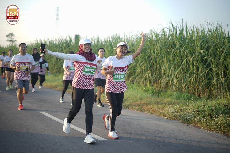 Race photo from Kediri Half Marathon 2024