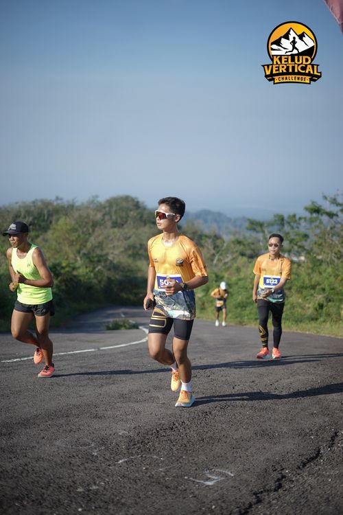 Race photo from Kelud Vertical Challenge 2024
