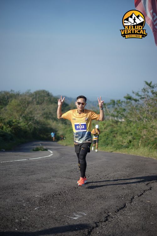 Race photo from Kelud Vertical Challenge 2024