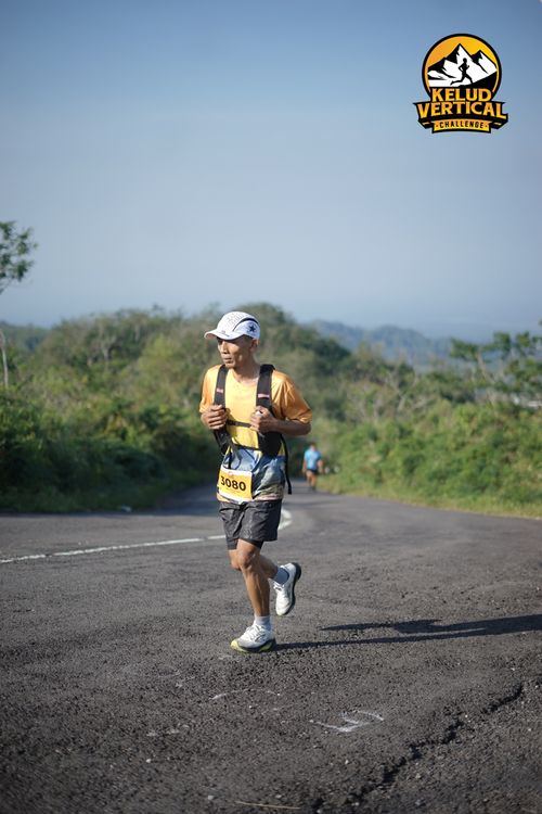 Race photo from Kelud Vertical Challenge 2024