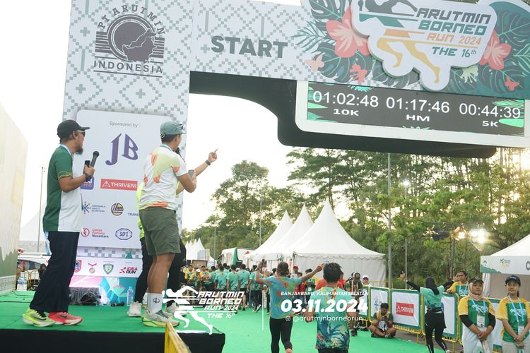 Race photo from Arutmin Borneo Run 2024