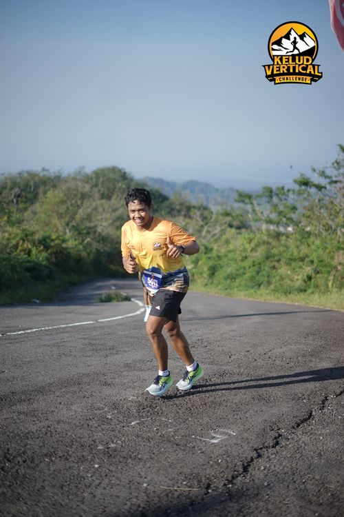 Race photo from Kelud Vertical Challenge 2024