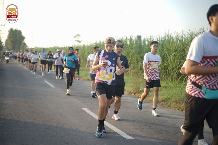 Race photo from Kediri Half Marathon 2024