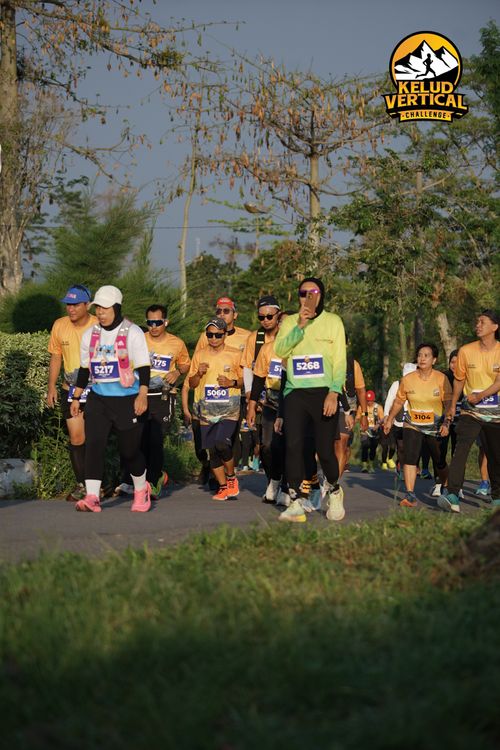 Race photo from Kelud Vertical Challenge 2024