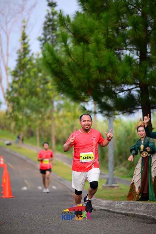 Race photo from CISANGKAN KBP CITY RUN 2025