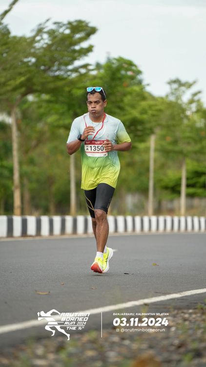 Race photo from Arutmin Borneo Run 2024