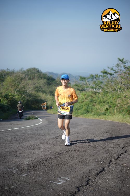 Race photo from Kelud Vertical Challenge 2024